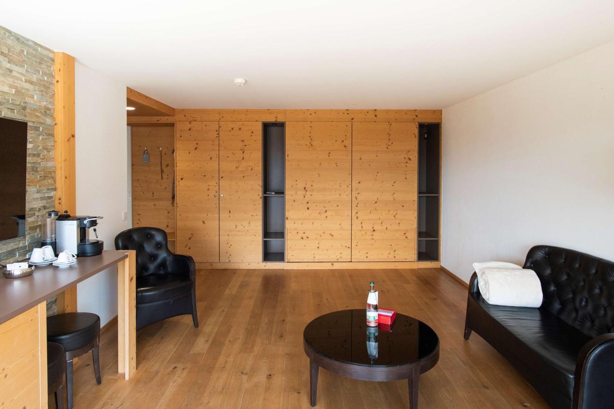 Hotel Cailler & Bains De La Gruyere Charmey Luaran gambar